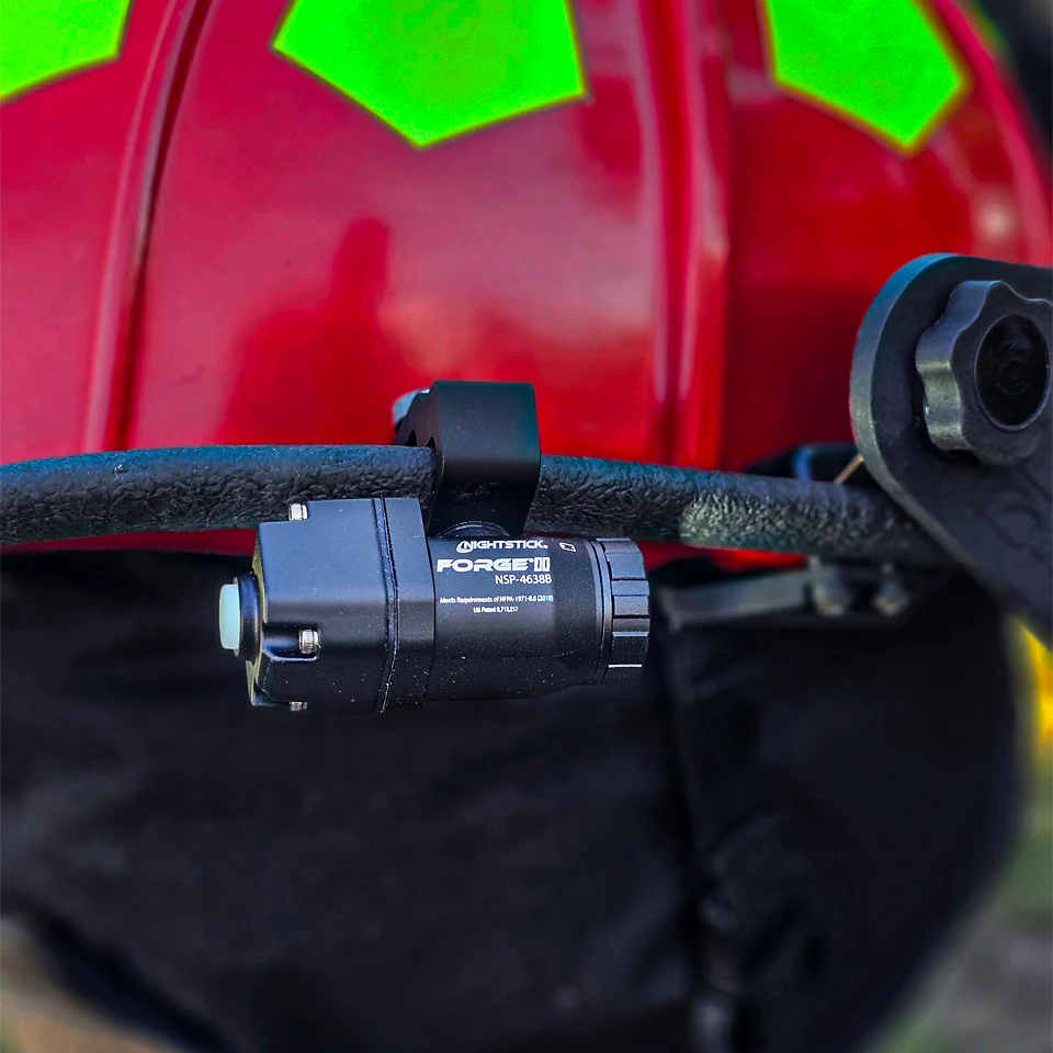 NSP-4638B: FORGE® II High Candela Helmet-Mounted Multi-Function Flashlight - Image 5