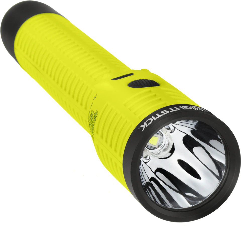 XPR-5542GMX: [Zone 1] IS Rechargeable Dual-Light Flashlight w/Magnet - Image 4